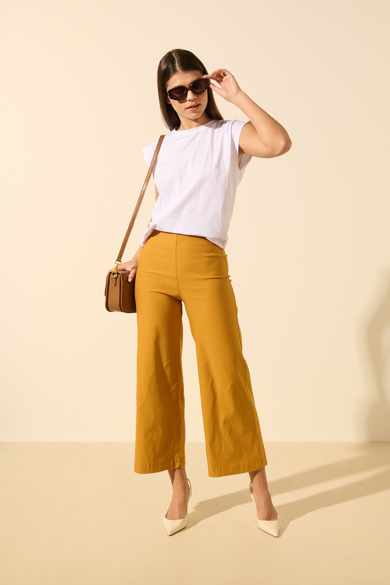 Pantalón acampanado