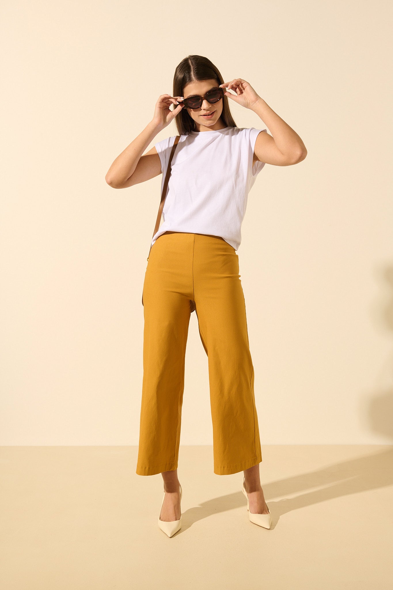 Pantalón acampanado
